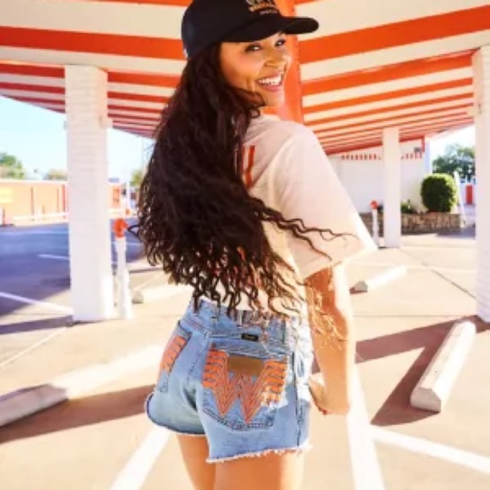 Wrangler Blue Denim Shorts with Vibrant Orange Details - Picture 2 of 5